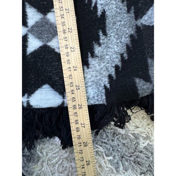 American Eagle Wrap Shawl Top Black Gray Western Aztec Rodeo Festival Med - Picture 6 of 7